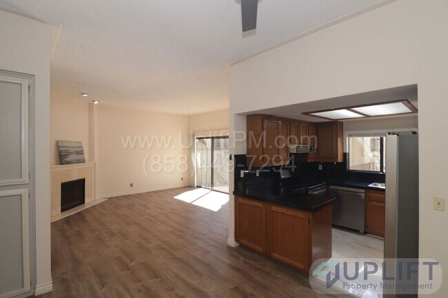 Building Photo - 5170 Clairemont Mesa Blvd