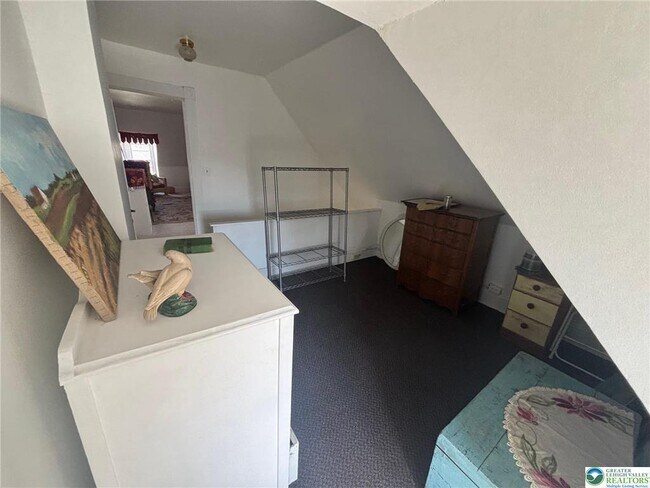 Building Photo - 2248 Birch St