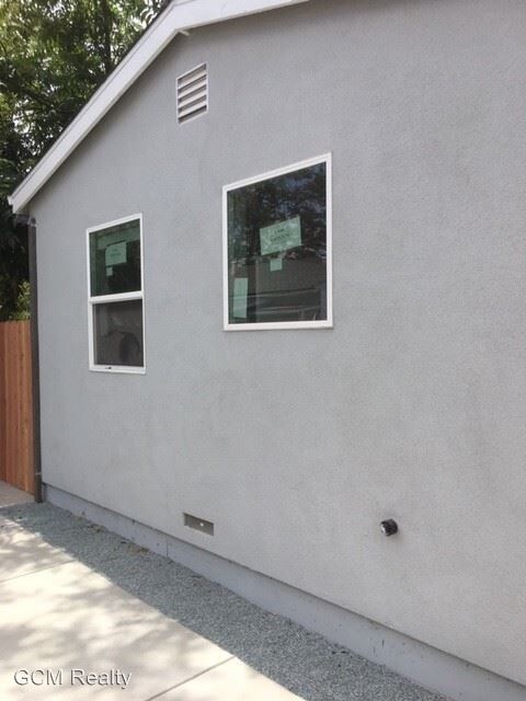 Building Photo - 2659 Garden Ave