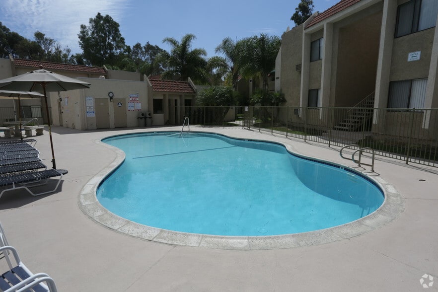 Rancho Villas 13030 Rancho Penasquitos Blvd San Diego CA 92129