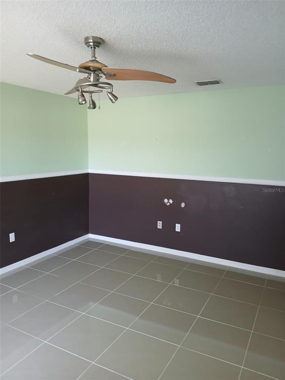 Building Photo - 1994 Peridot Cir