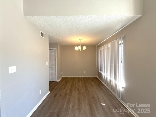 Building Photo - 11537 Turn Stone Ct