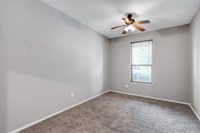 Building Photo - Beautiful Home for Rent in Wildhorse Vista
