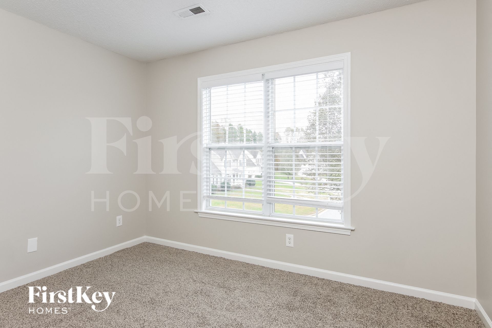 Building Photo - 3802 Northumberland Dr