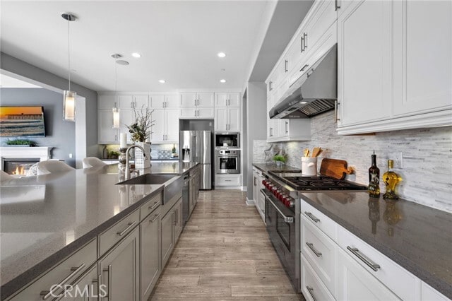 Building Photo - 108 Via Bilbao