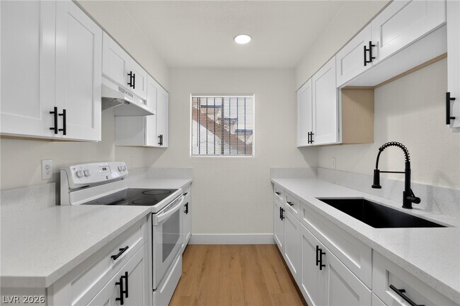 Building Photo - 1301 N 23rd St