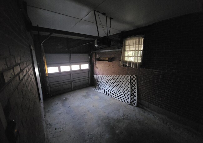 Building Photo - 4438 Harbin St