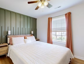 Building Photo - 253 White Oak Rd