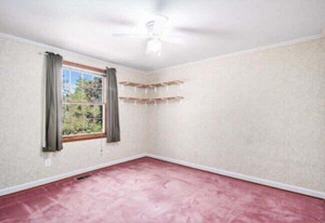 Building Photo - 6609 Merrick Dr