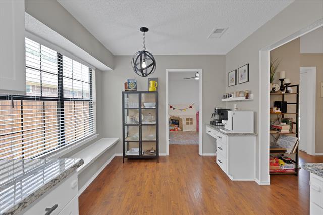 Building Photo - 6700 Aimpoint Dr