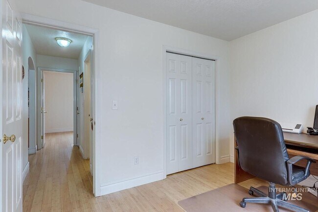 Building Photo - Pet Friendly Home in Meridian!