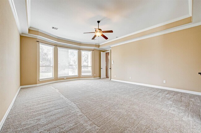 Building Photo - 2914 Cotswold Lane