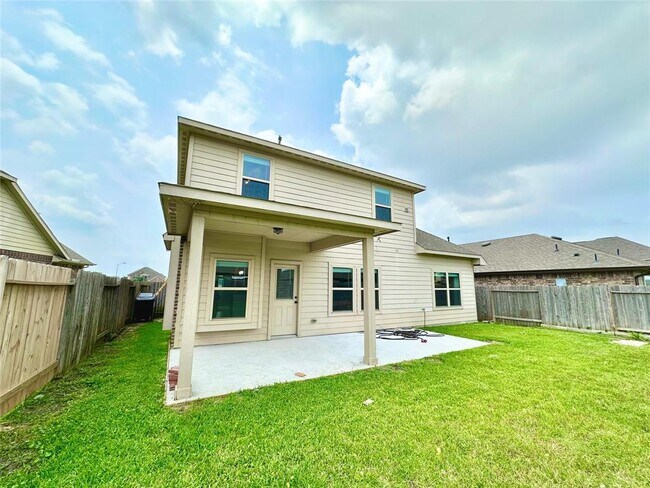 Building Photo - 23206 N Briarlilly Park Cir