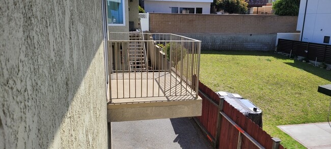 Deck - 1850 Pacific Coast Hwy
