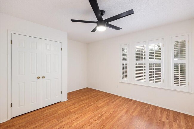 Building Photo - 8608 Bobcat Dr