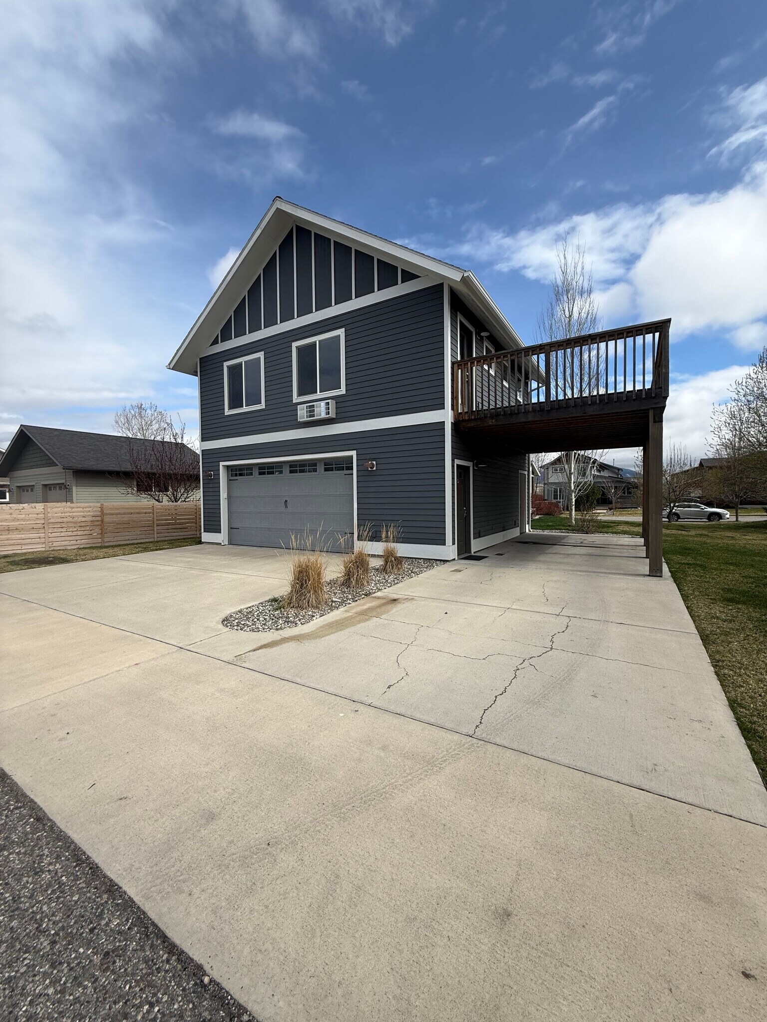 Building Photo - 3357 Sora Way