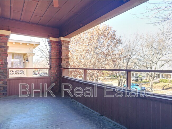 Building Photo - 4920 Victor St