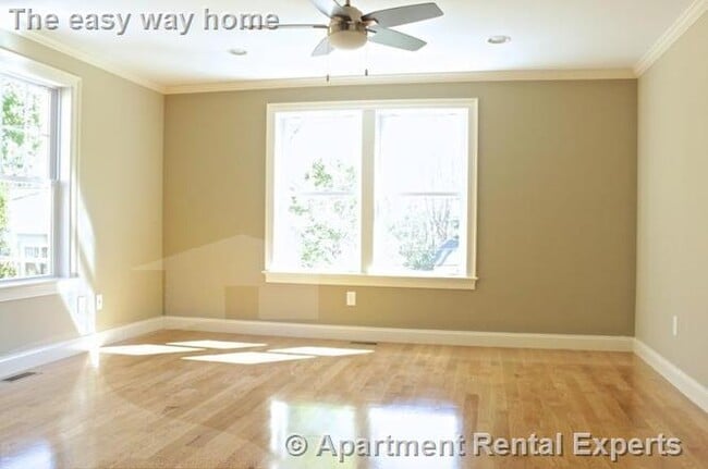 Building Photo - 620 Trapelo Rd