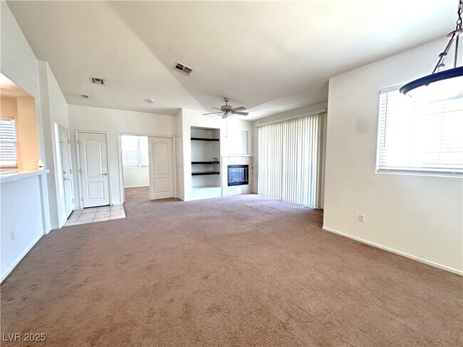 Building Photo - 2325 Windmill Pkwy