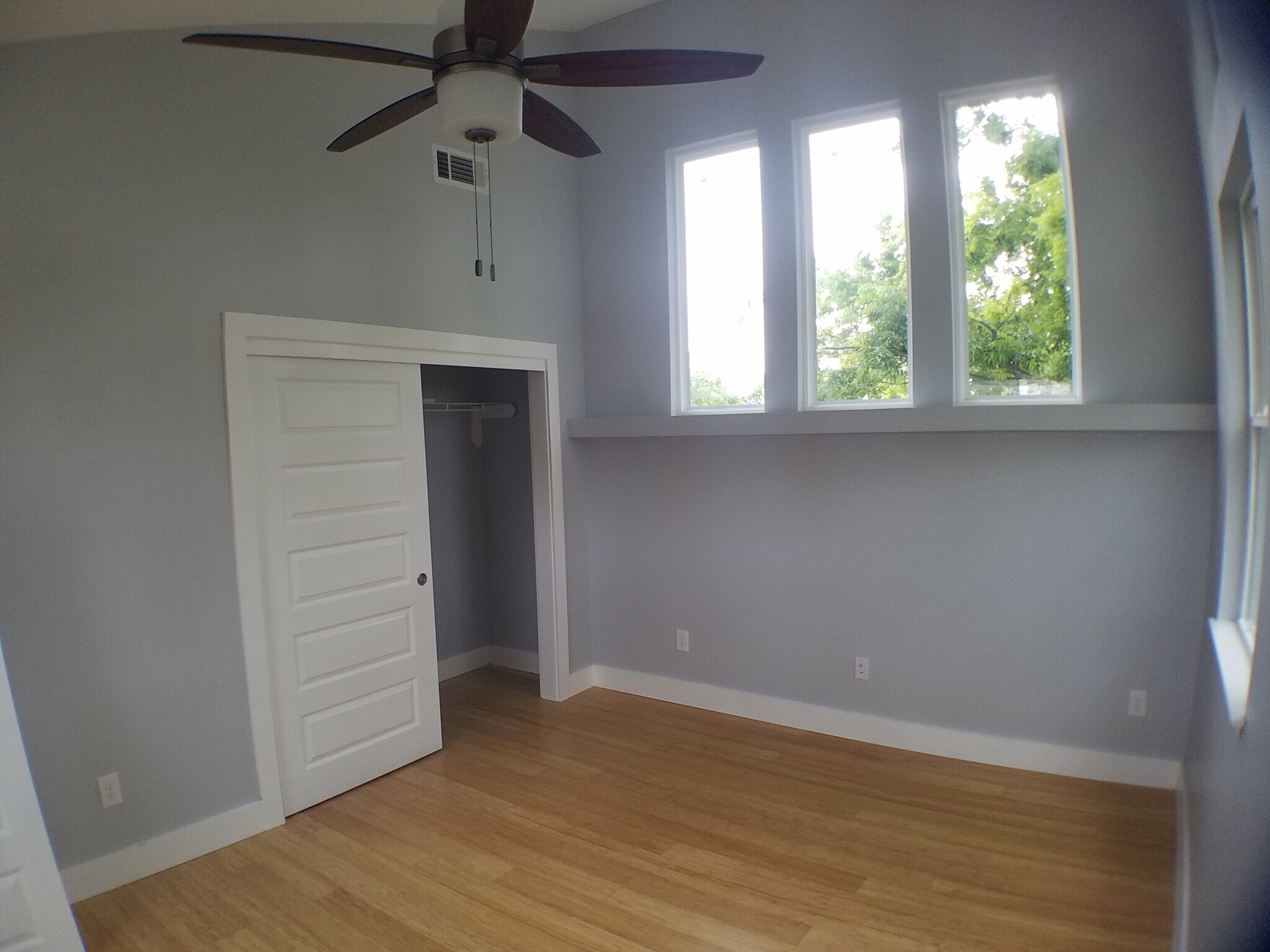 Bedroom w/ large closets - 3205 Gravier Street