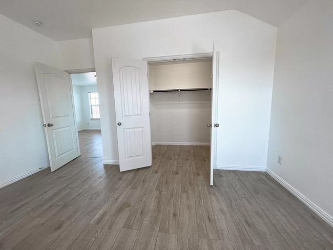 Building Photo - 4121 Mantis St
