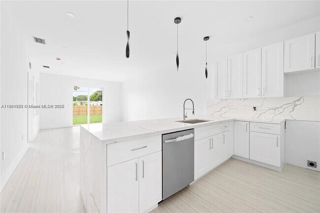 Building Photo - 10745 SW 217th St