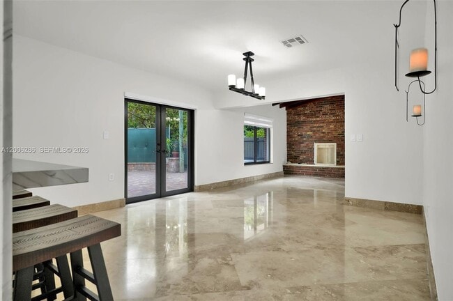 Building Photo - 6820 SW 86th Ave