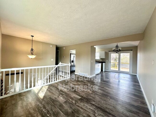 Building Photo - 8005 S 152nd St