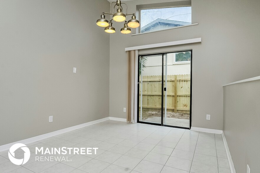 Building Photo - 11110 Cherrywood Ln