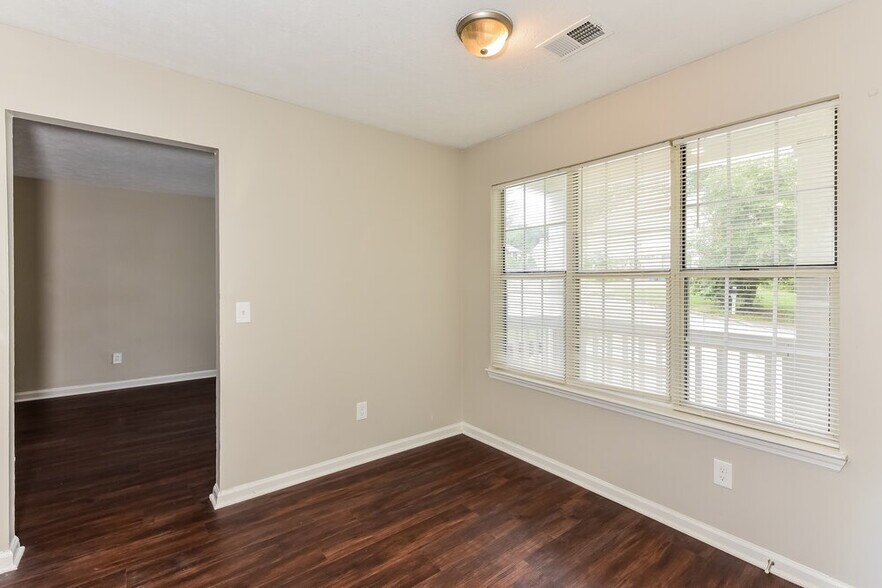 Building Photo - 564 Crestridge Ct