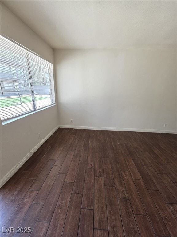 Building Photo - 2626 Lynnwood St