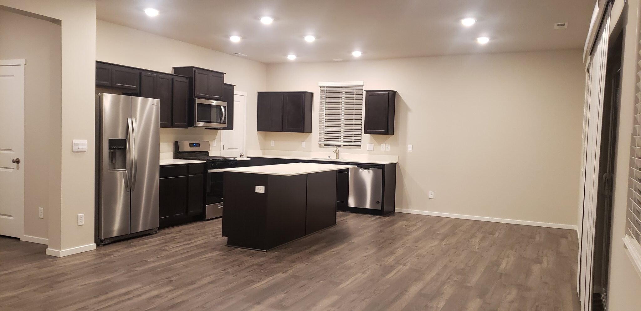 Building Photo - 1152 SW Pendleton Way