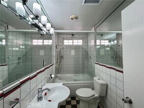 Building Photo - 3132 Estado St
