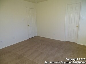 Building Photo - 153 Hinge Chase