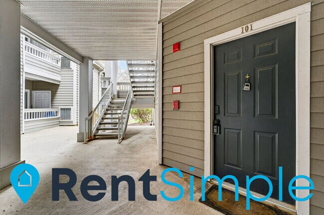 Building Photo - 4408 Helmsford Ln