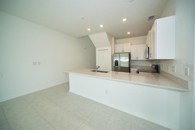 Building Photo - 32134 Powderpuff Mimosa Dr