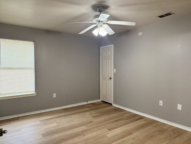 Building Photo - Privacy By Design: 3 Beds, 3 Baths, No Compromises!