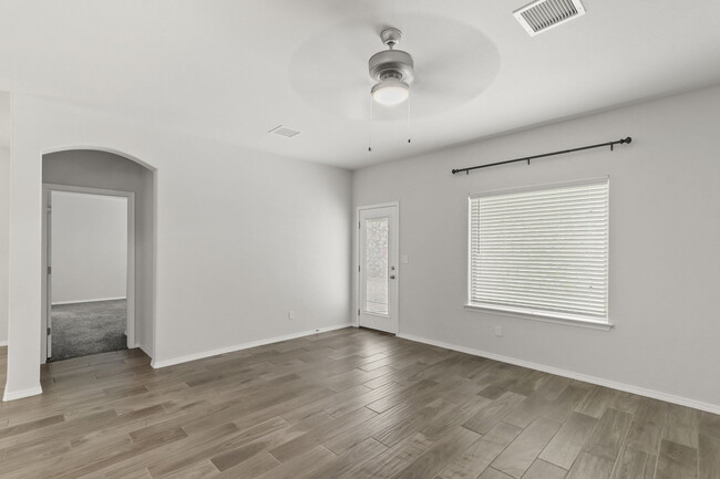 Building Photo - 7352 Frostline Pl