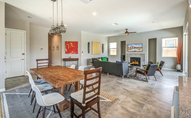 Building Photo - 67424 Zuni Ct