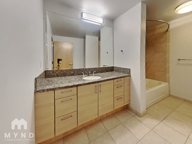 Building Photo - 1818 L St