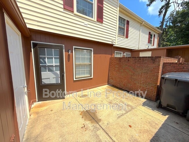 Building Photo - 4633 Old Lantern Way