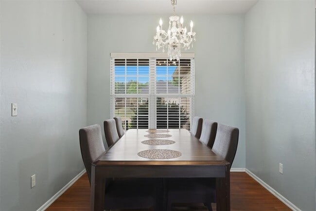 Building Photo - 1200 Granite Ln