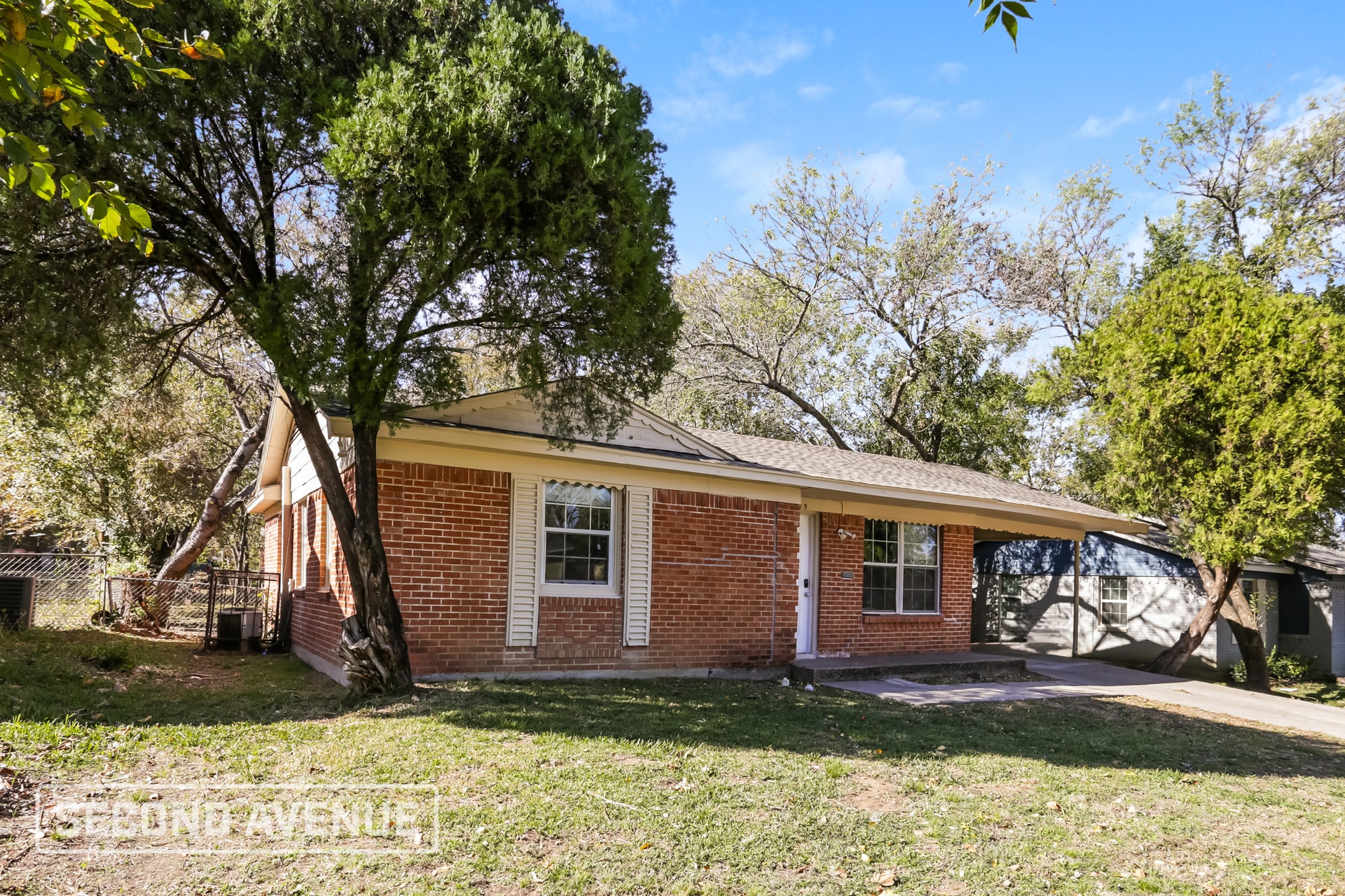 Building Photo - 2005 Mt Pleasant Dr