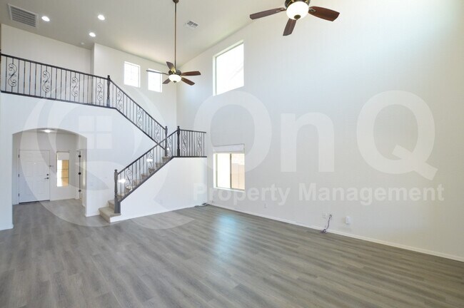 Building Photo - 10938 East Starkey Avenue