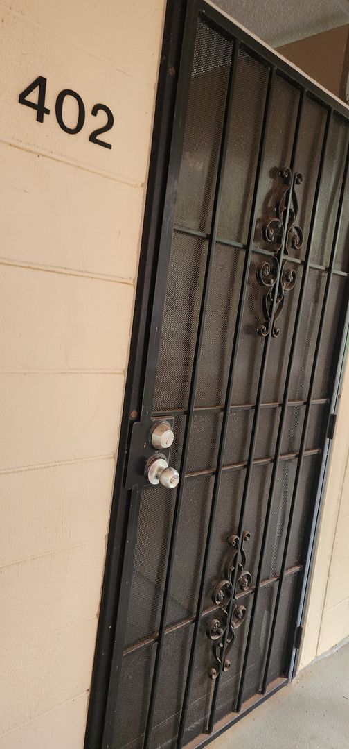 Building Photo - Cathedral Point Mililani