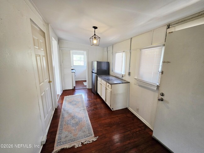 Building Photo - 1717 Aberdeen St