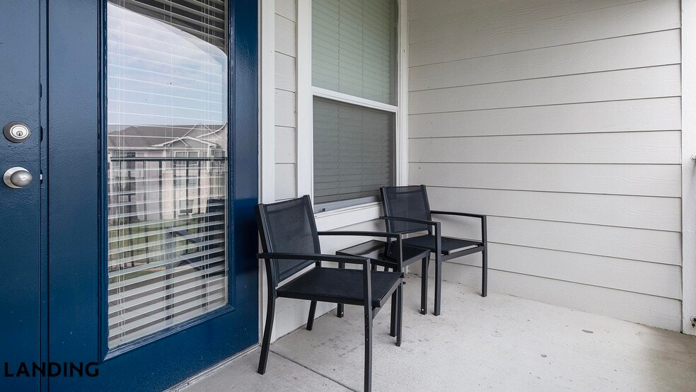 Building Photo - 15330 Liberty River Dr