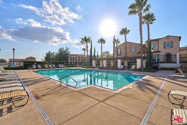 Building Photo - 20285 Avenida Paloma