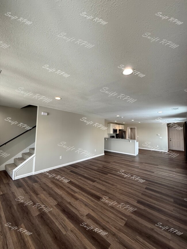 Building Photo - 707 N 2nd St