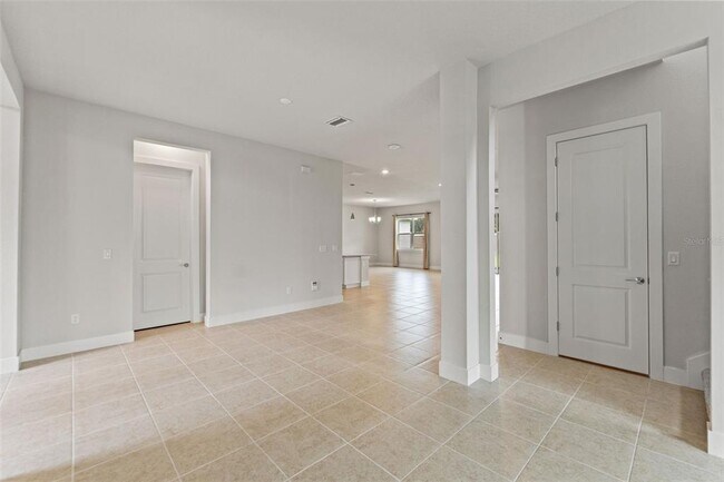 Building Photo - 8353 Ivy Stark Blvd